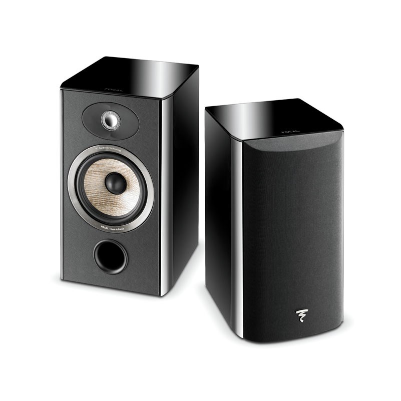 Focal Aria 906 With Stands –